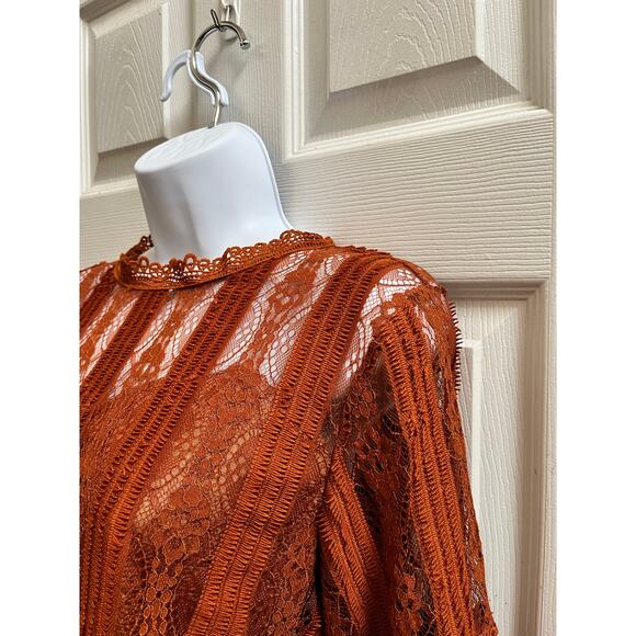 Temt Lantern Sleeves Overlay Lace Lined  Romantic Blouse Size Medium - Picture 9 of 15